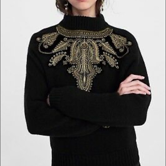 Zara Sweaters - 🌙 Zara Knit Sweater with Beading - Gold Appliqué